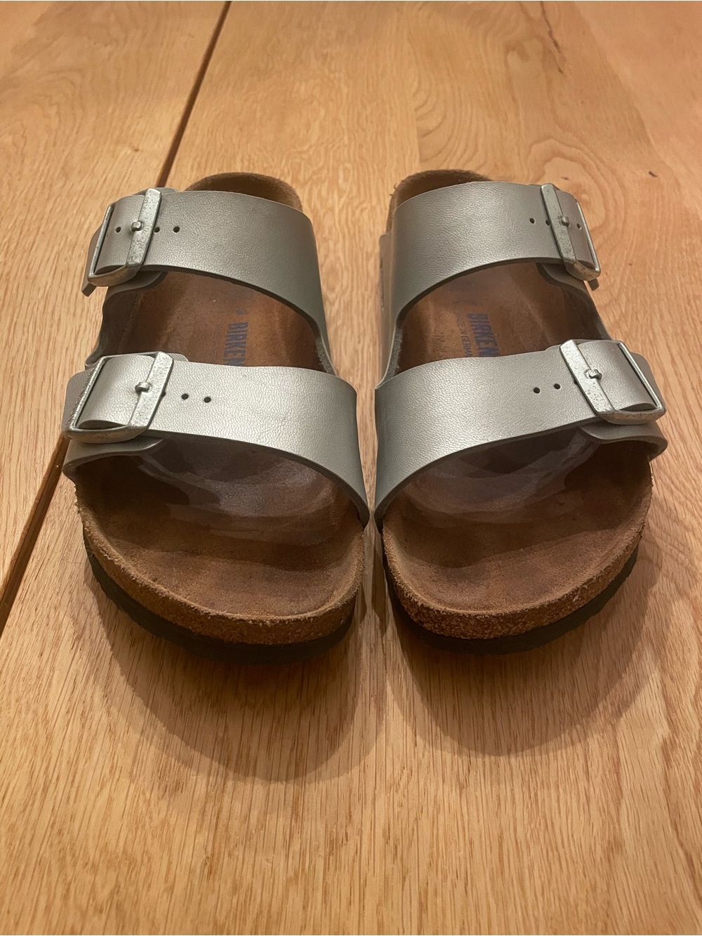 Women’s Arizona Birkenstock Soft Footbed Silver Metallic US11N/EU42N